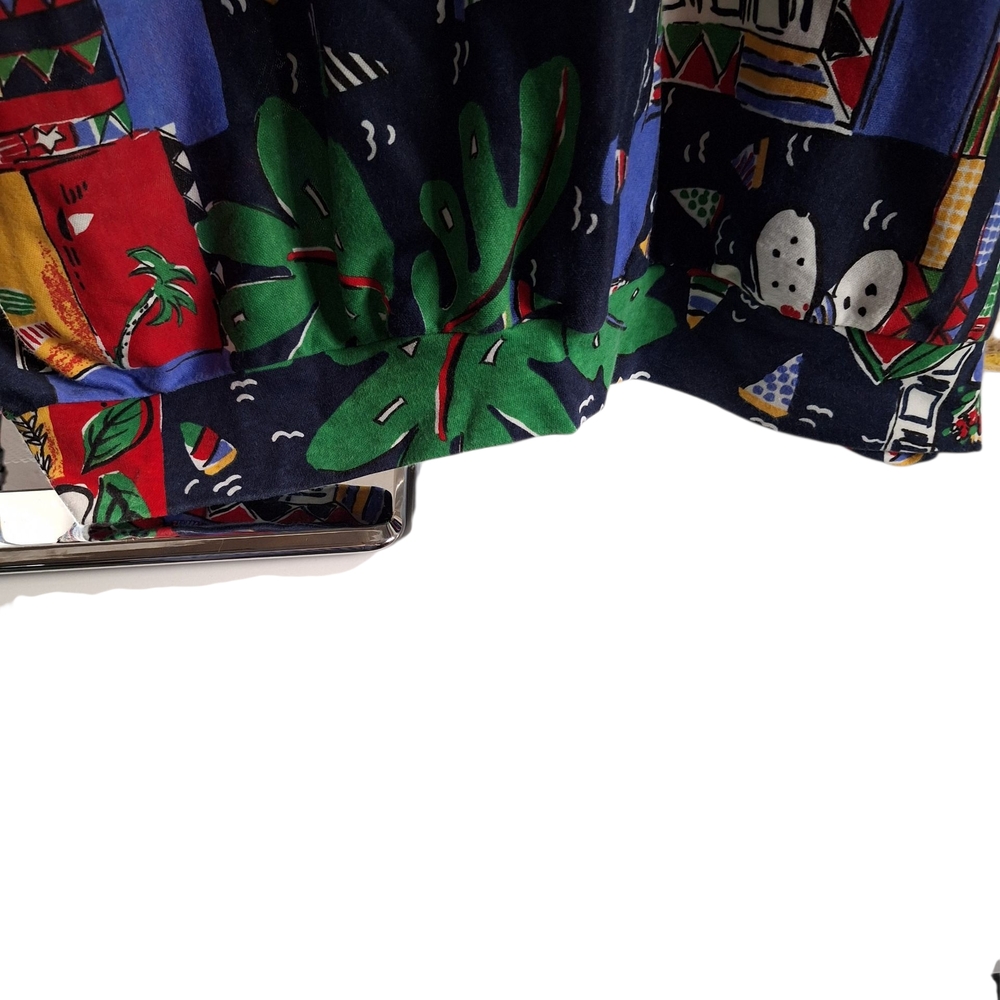 Colorful Patterned Women's Top - Picture 4 of 6